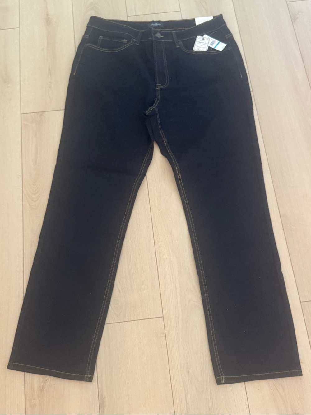 Men’s dark wash jeans